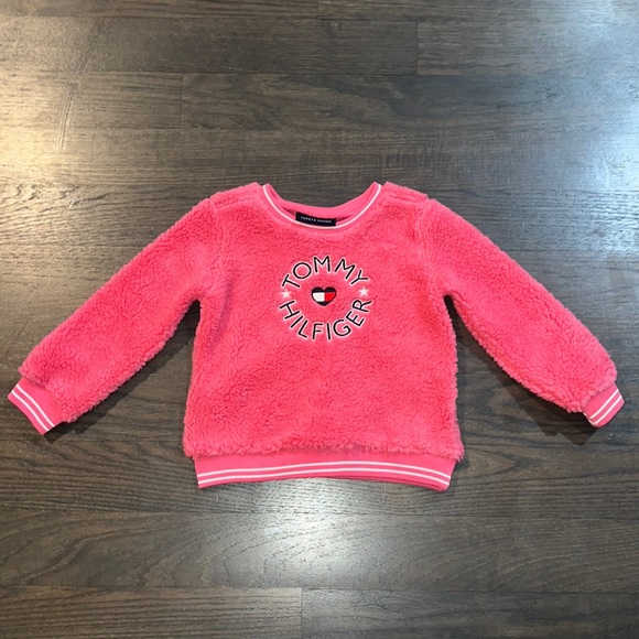 Tommy Hilfiger girls Pink Sherpa Sweater Sweat Shirt Size 3T - Picture 2 of 6